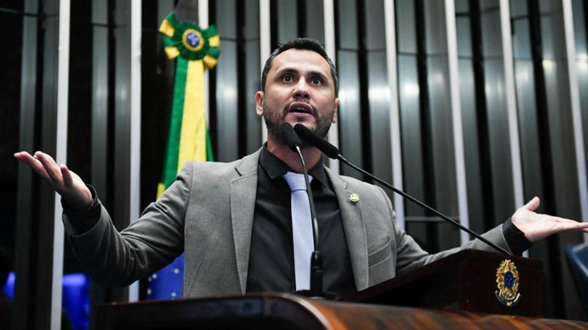 Cleitinho é senador e foi eleito governador de Minas com 55,4% dos votos (Imagem: Roque de Sá/Agência Senado)