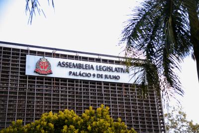 Alesp é a maior assembleia legislativa estadual do país, com quase 100 deputados (Imagem: Divulgação/Alesp)
