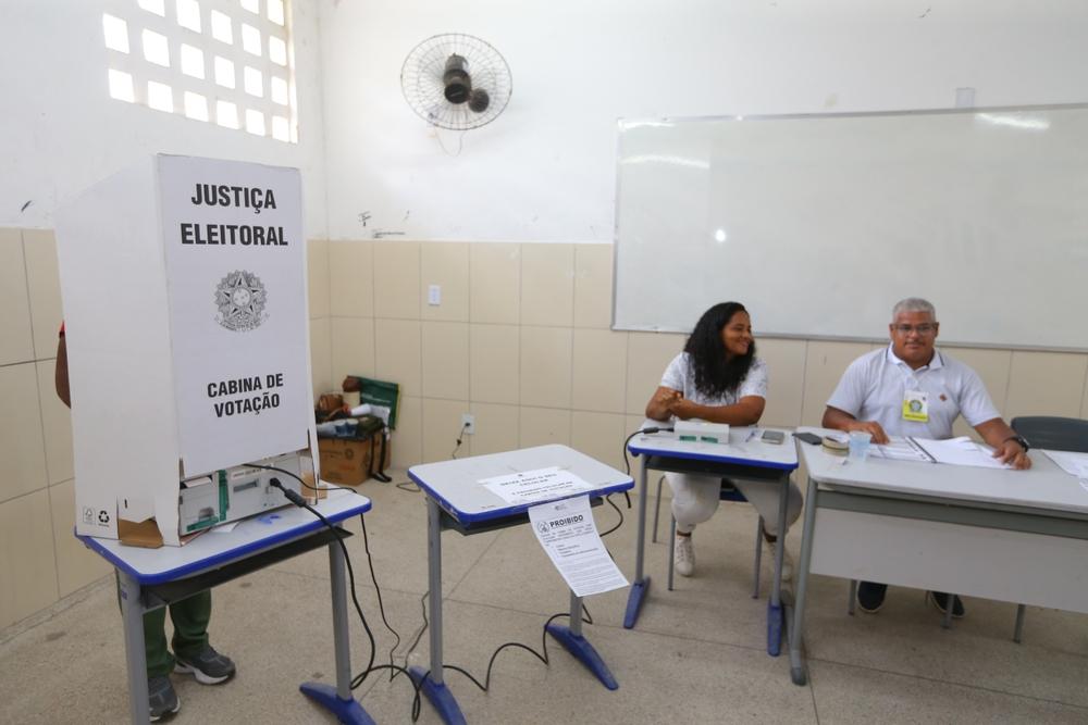Mais de 100 milhões de brasileiros foram às urnas no ultimo domingo (Imagem: Shutterstock)