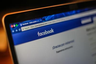 Facebook é uma das principais redes sociais usadas pelos brasileiros (Imagem: Shutterstock)