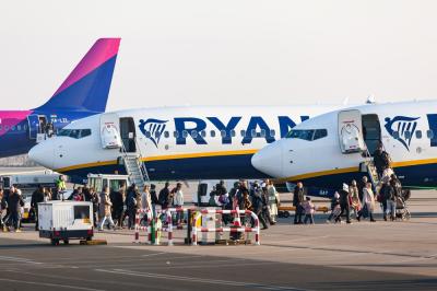Ryanair é uma das principais companhias de baixo custo do mundo (Imagem: Shutterstock)