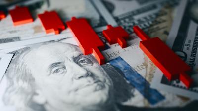Treasury de 30 anos volta a ter rendimentos abaixo de 5,50% ao ano (Imagem: Shutterstock)
