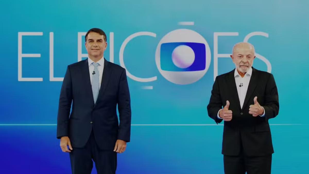 Debate da Globo marca o último duelo entre Flávio Bolsonaro e Lula antes do 2º turno (Imagem: Globo/Manoella Mello)