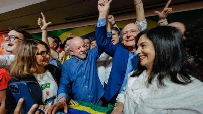 Lula comemorou a vitória nas eleições de 2026 com aliados em São Paulo (Imagem: Ricardo Stuckert/Divulgação)