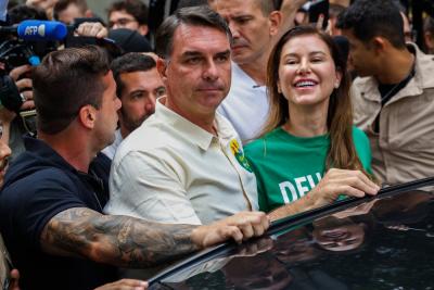 Imprensa argentina relata pedido de imigração para quatro passageiros em Puerto Iguazu (Imagem: Shutterstock)